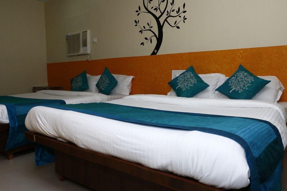 Varios Hotel New Shree Niwas