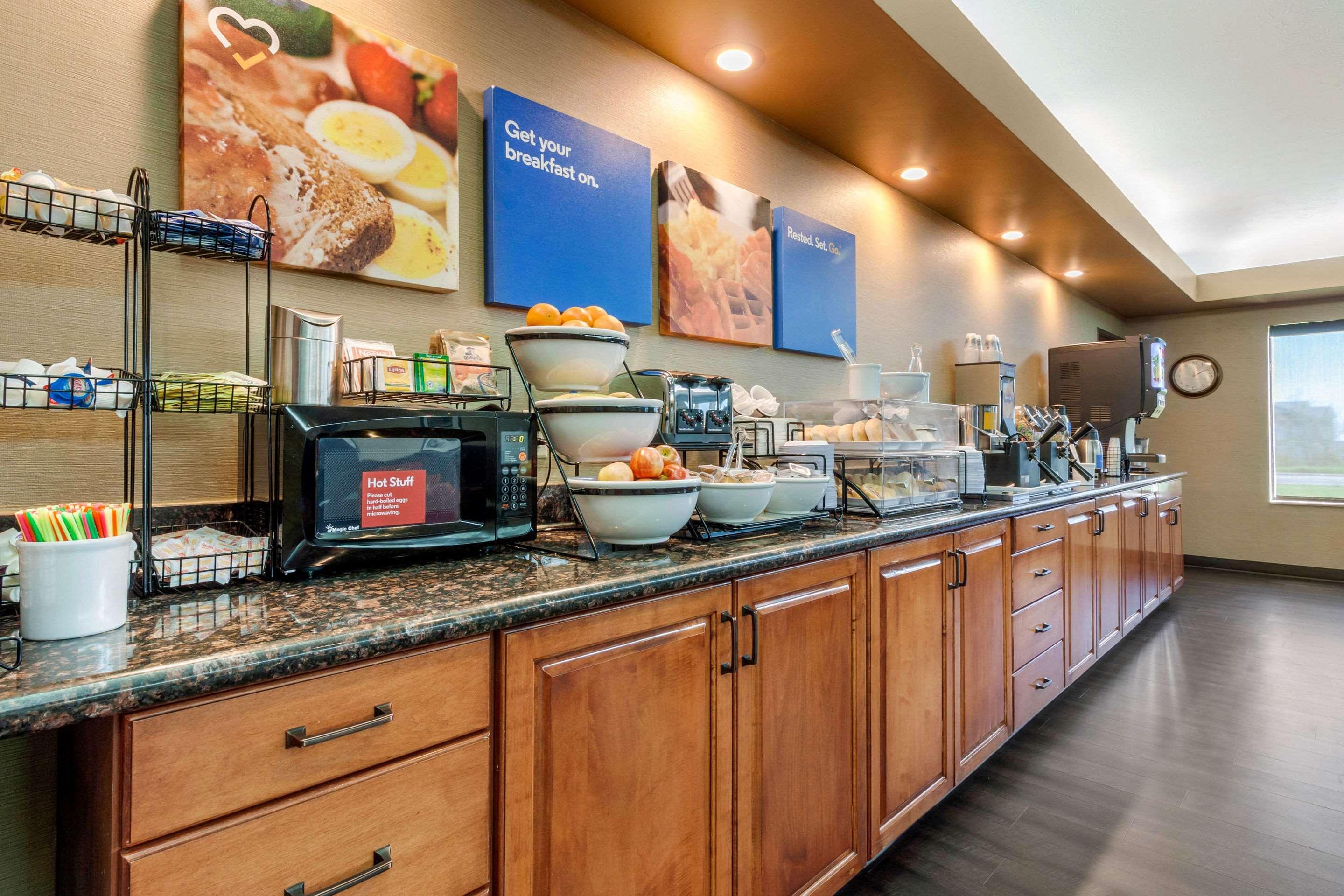 Restaurant Comfort Inn & Suites Mitchell I-90