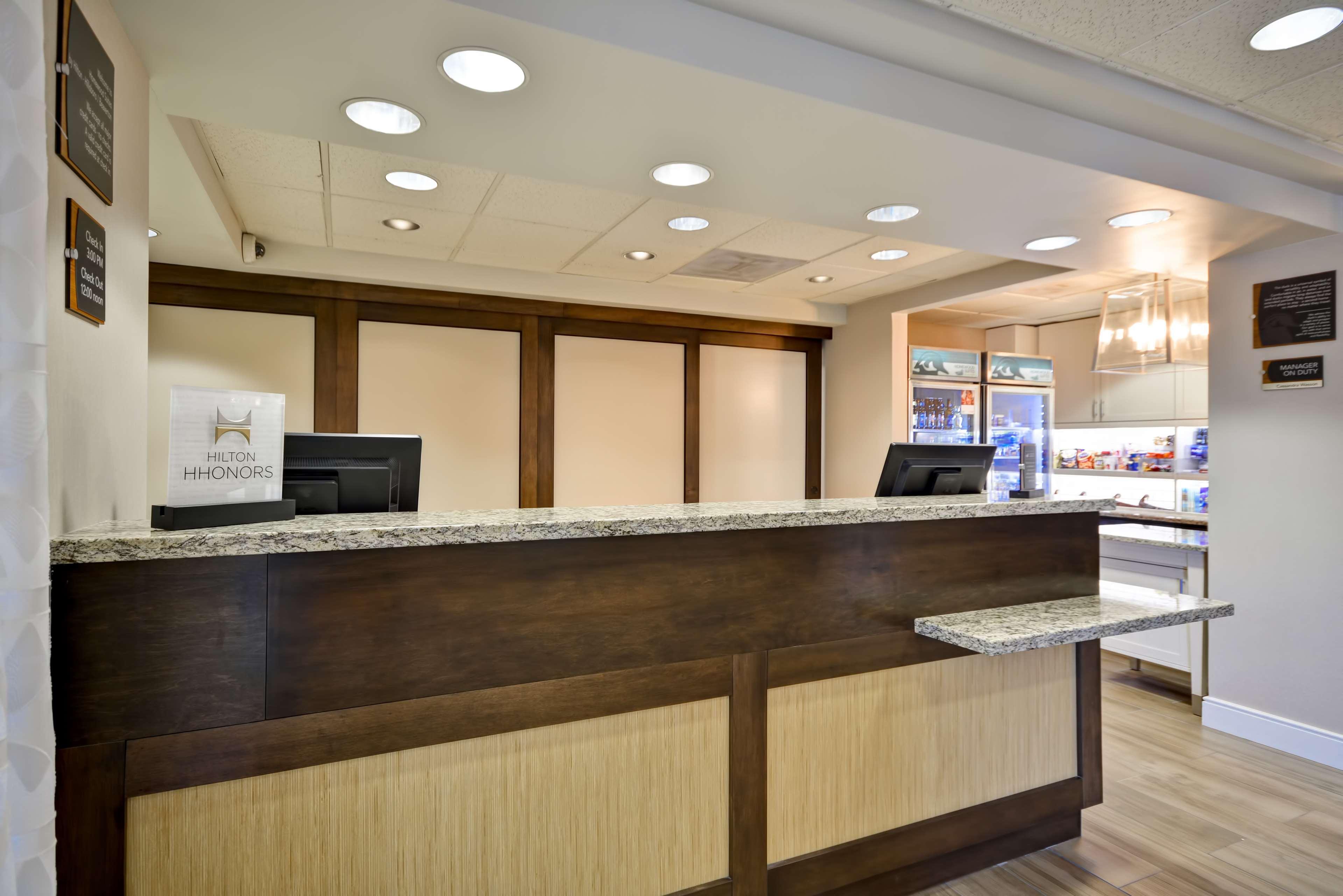 Vista Lobby Homewood Suites by Hilton Hillsboro/Beaverton