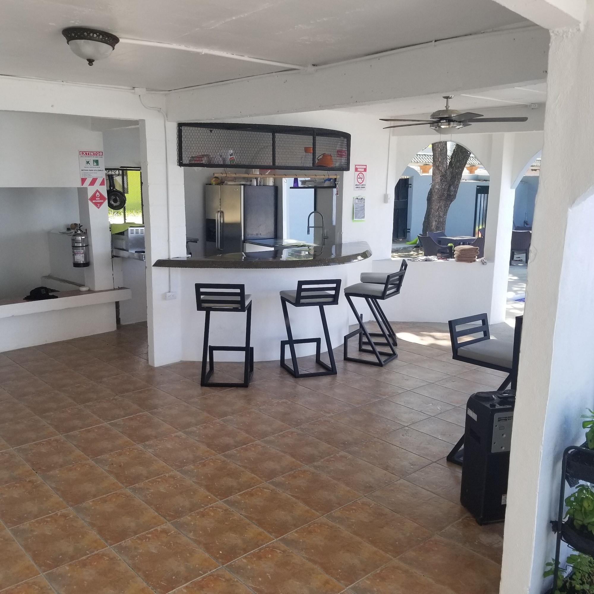 Bar/Salón Vista Castillo Hotel