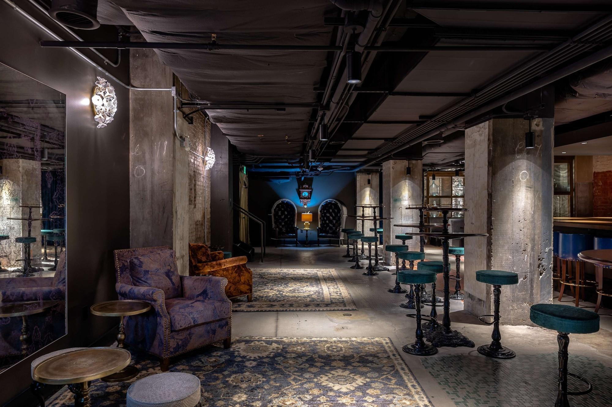 Restaurant Hotel Fort Des Moines, Curio Collection by Hilton