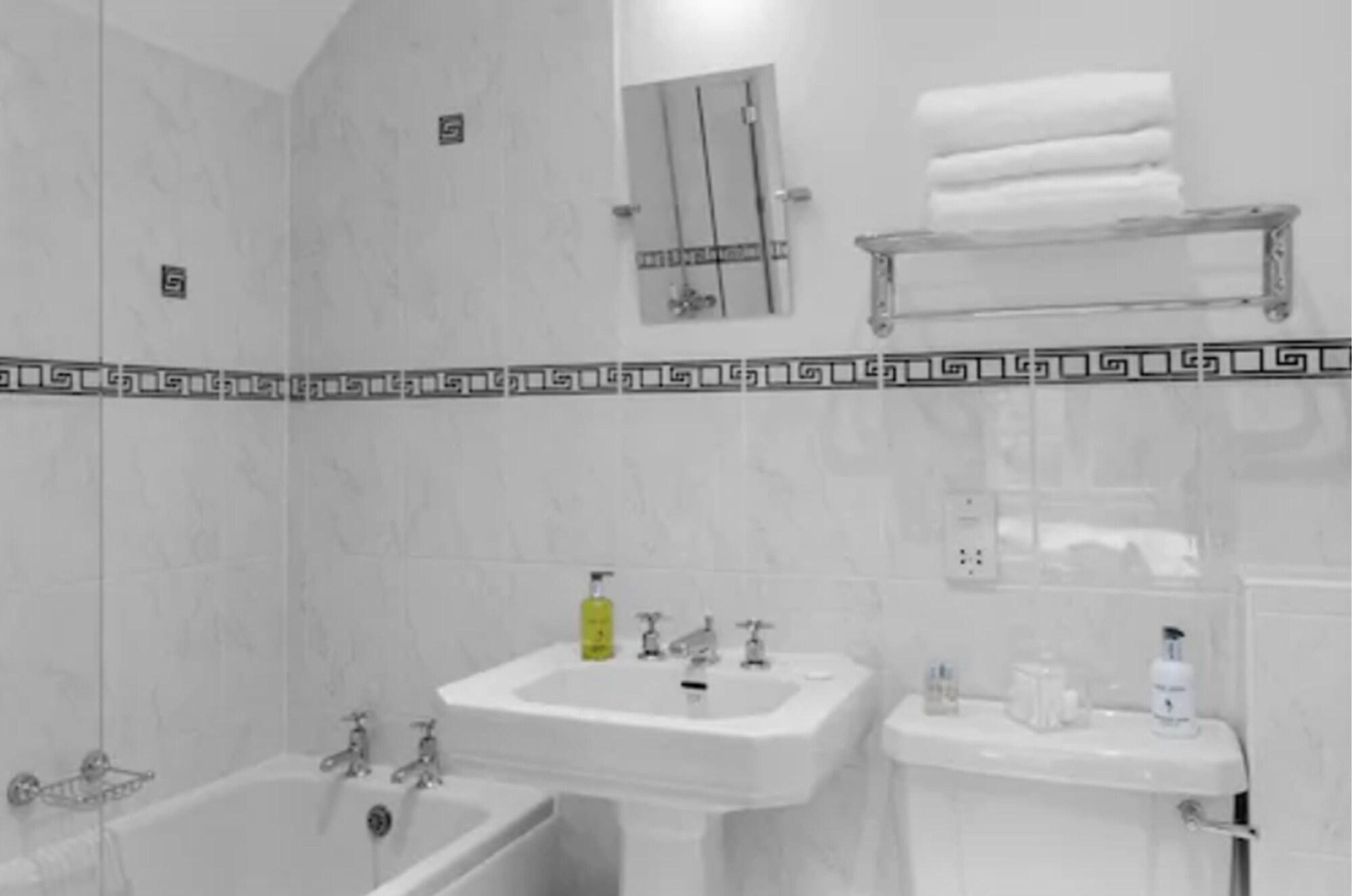 Equipamiento de Habitación Hurtwood Hotel