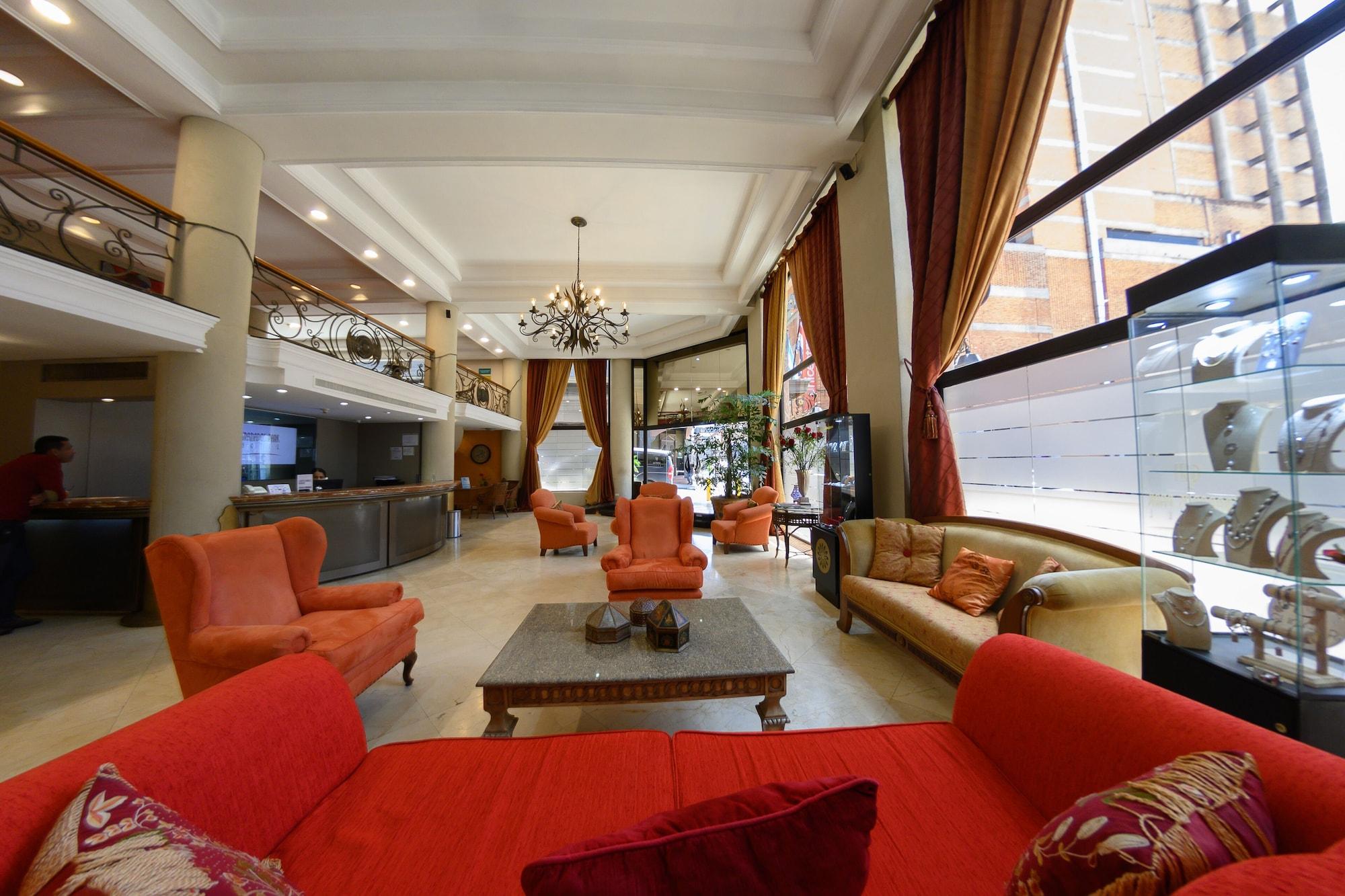Vista Lobby Granados Park Hotel