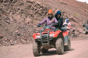 Actividad - Valle rojo y Montaña 7 colores en cuatrimotos ATV
