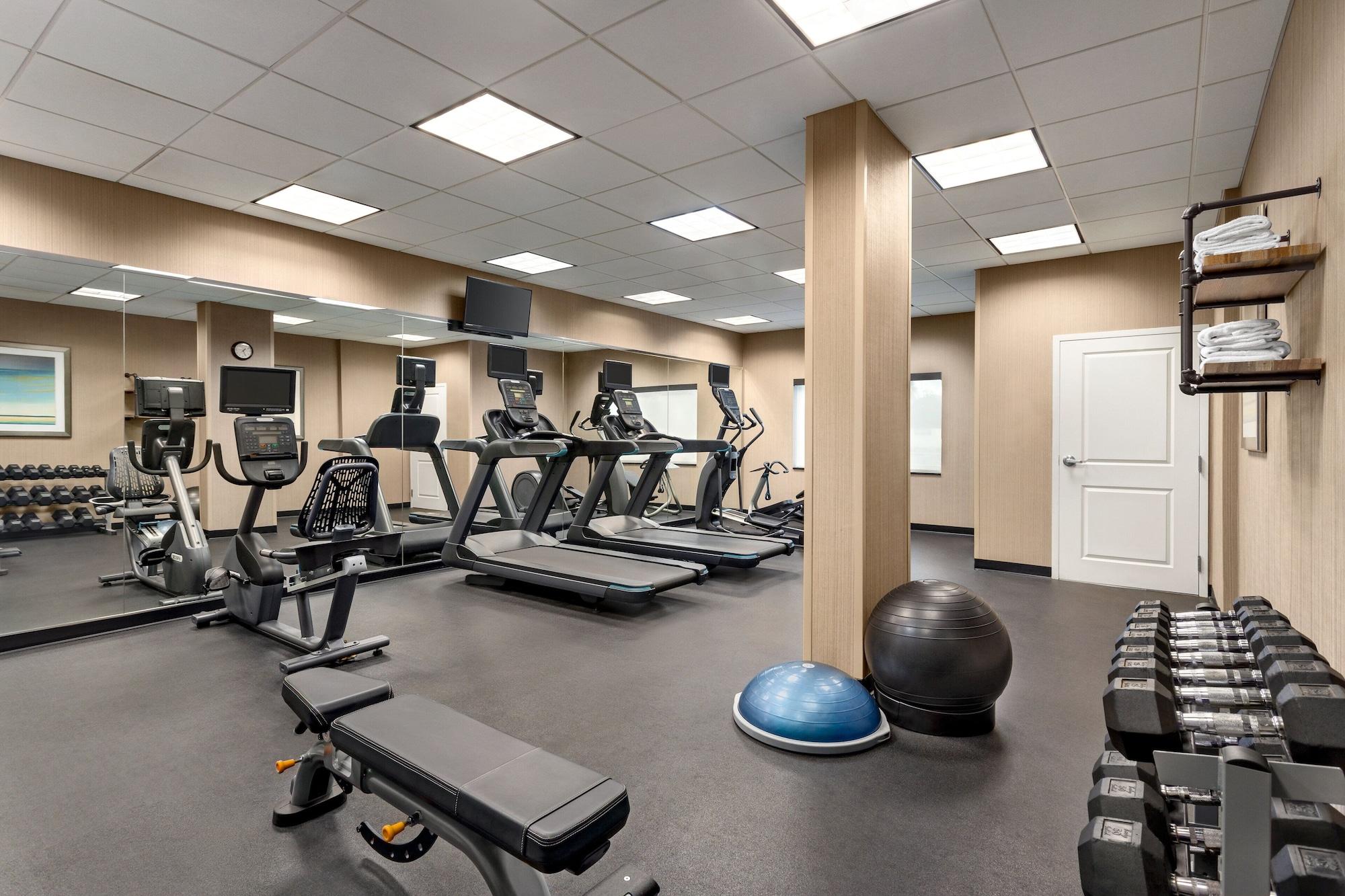 Gimnasio Holiday Inn Express Hotel & Suites Fort Pierce West by IHG