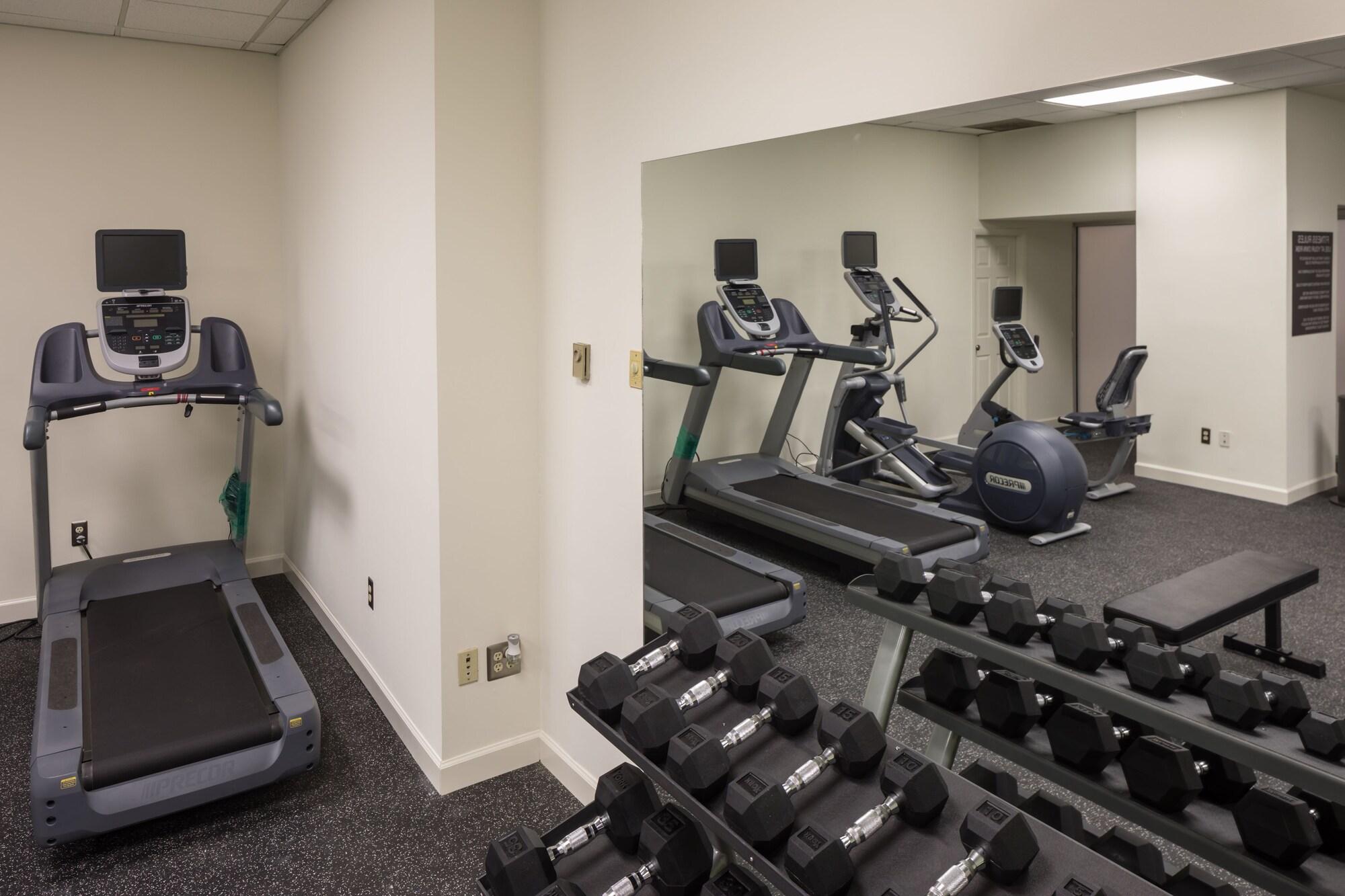 Gimnasio Haywood Park Hotel, Ascend Hotel Collection