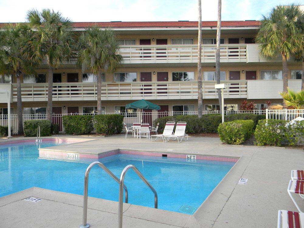 Vista Piscina Sulaf Hotel LBV South