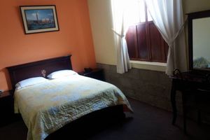 Alojamiento - Hotel Metropolitano