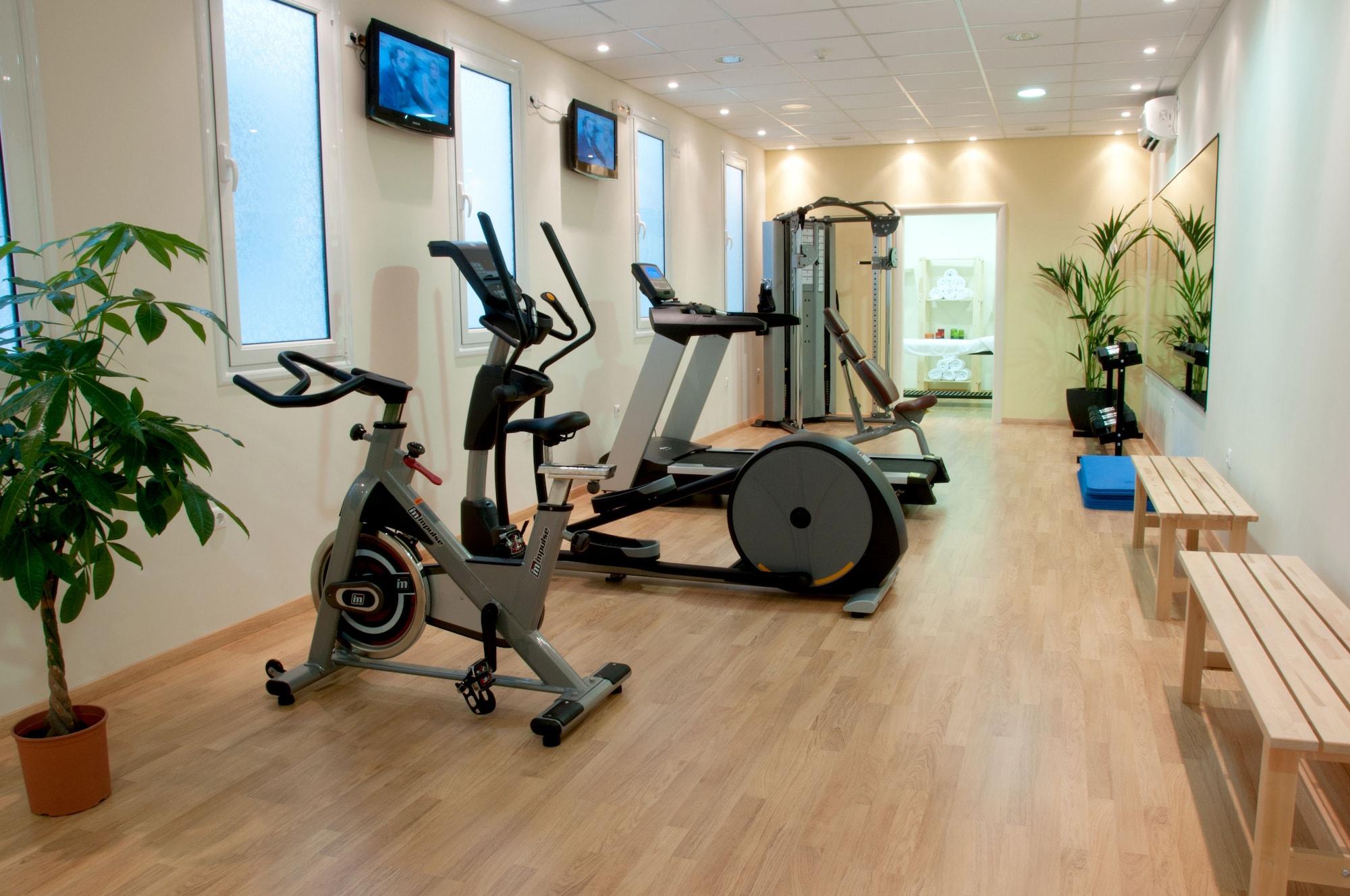Instalaciones Recreativas Titania Hotel