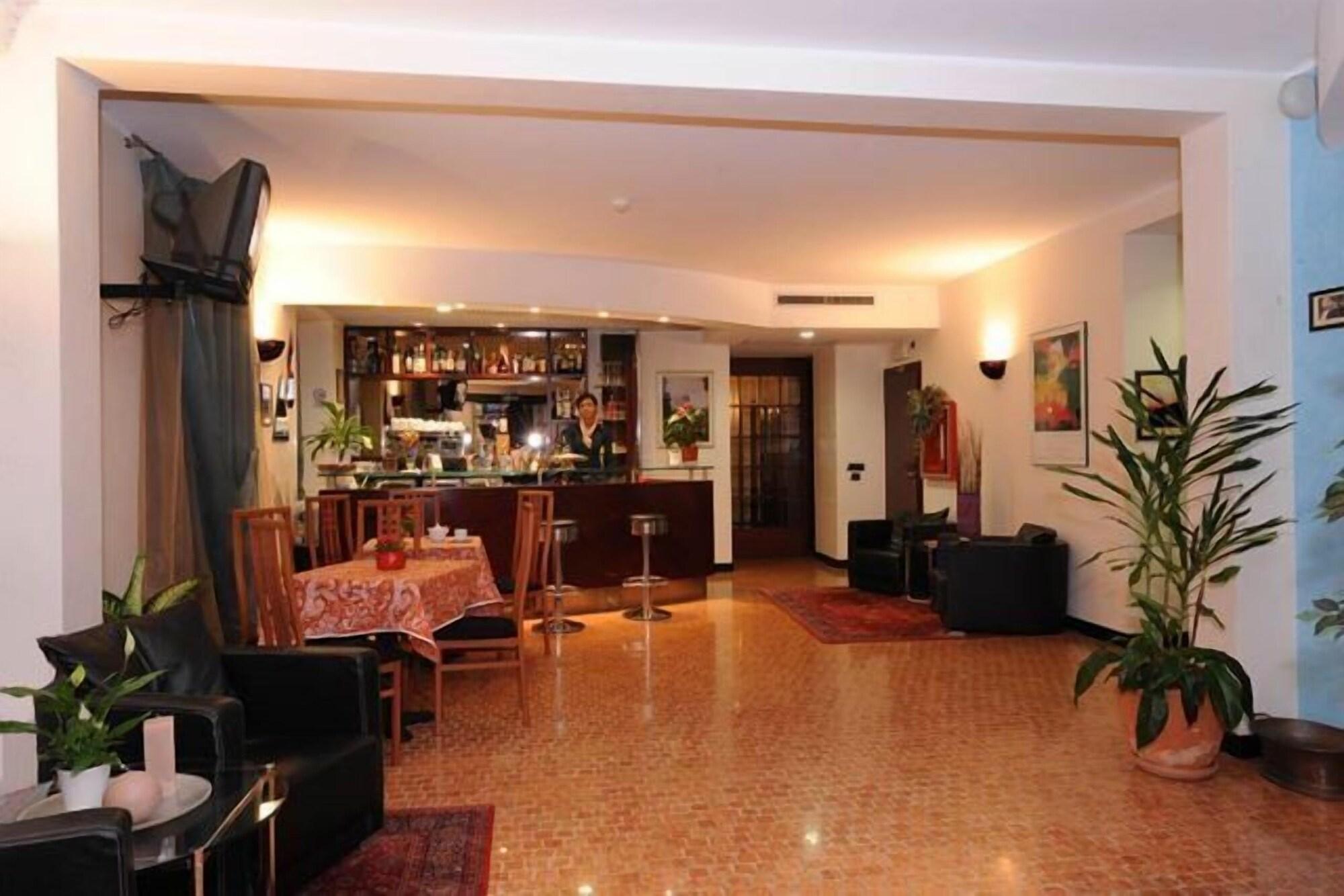 Vista Lobby Albergo La Spia d'Italia