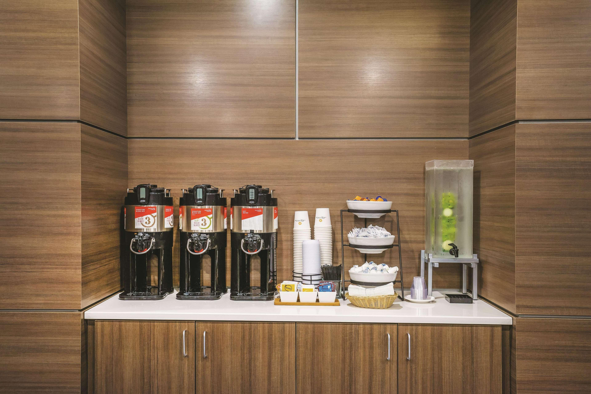 Restaurant La Quinta Inn & Suites Baltimore South/ Glen Burni