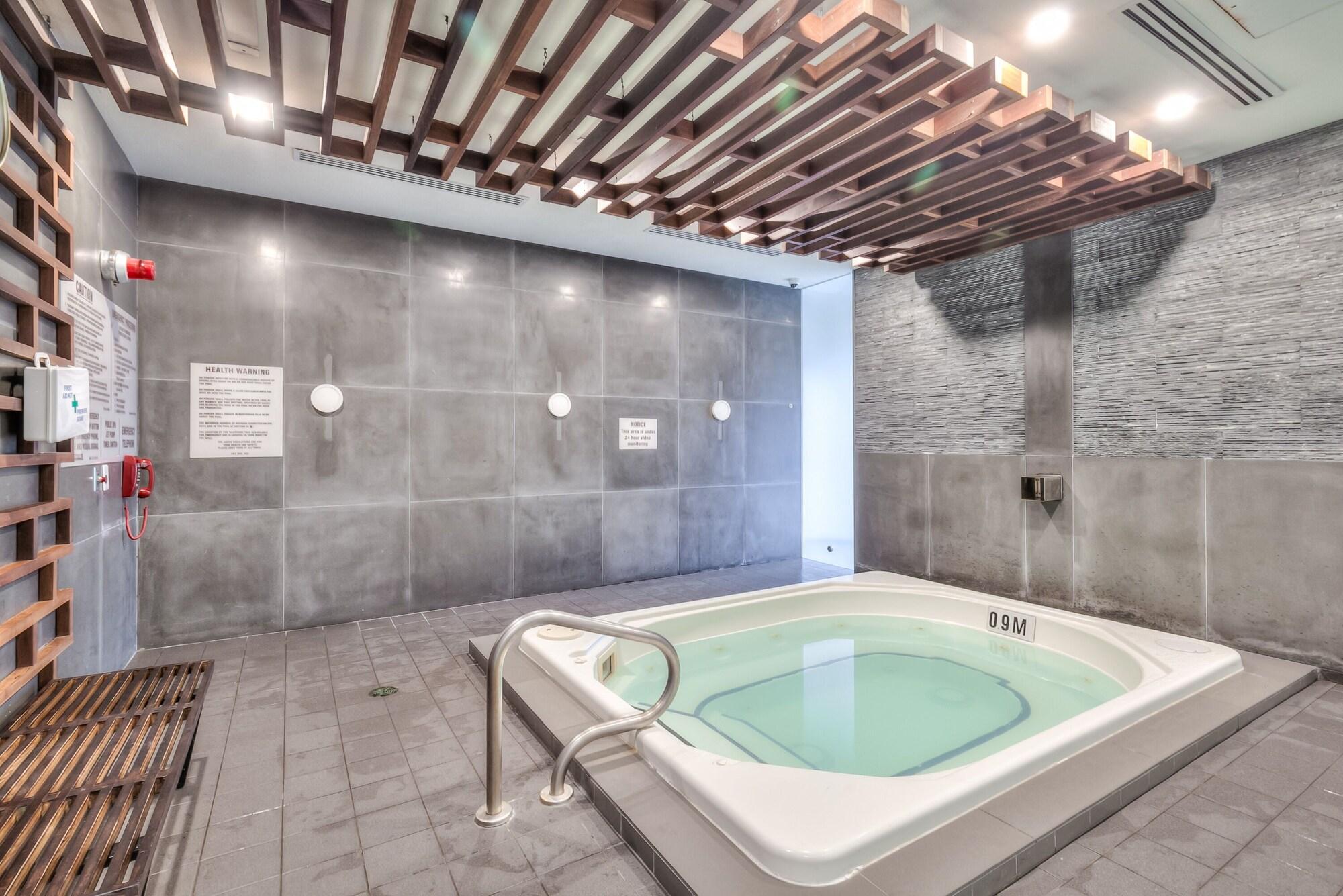 Spa RivetStays - The Atmos