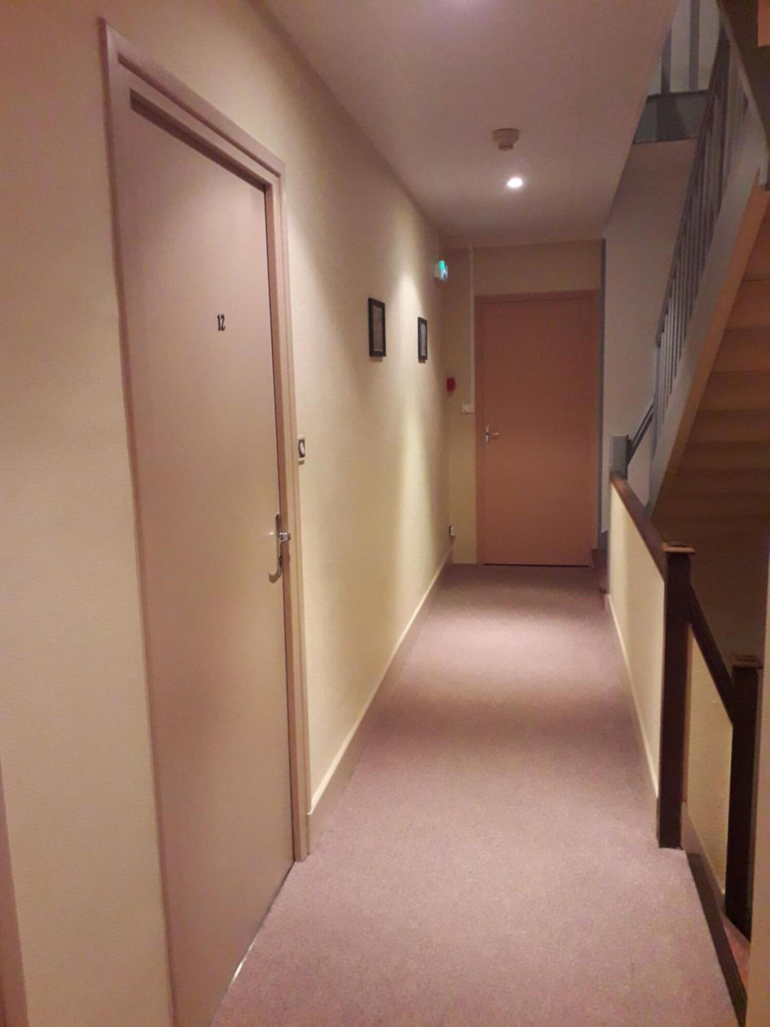 Comodidades del Alojamiento Hotel le royal