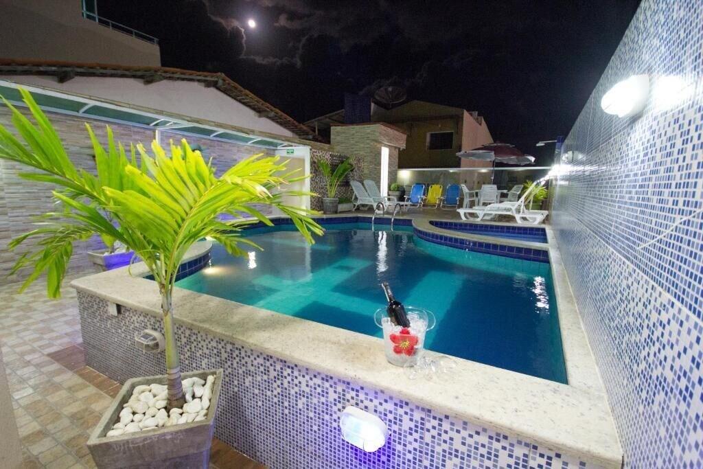 Vista Piscina Pousada Maragolfinho