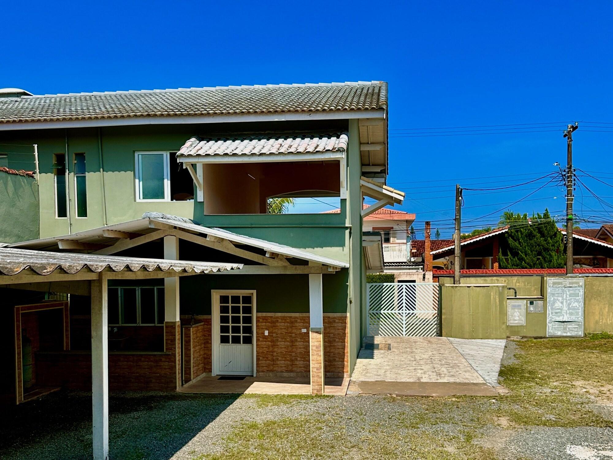 Vista Lobby Surfside Suites
