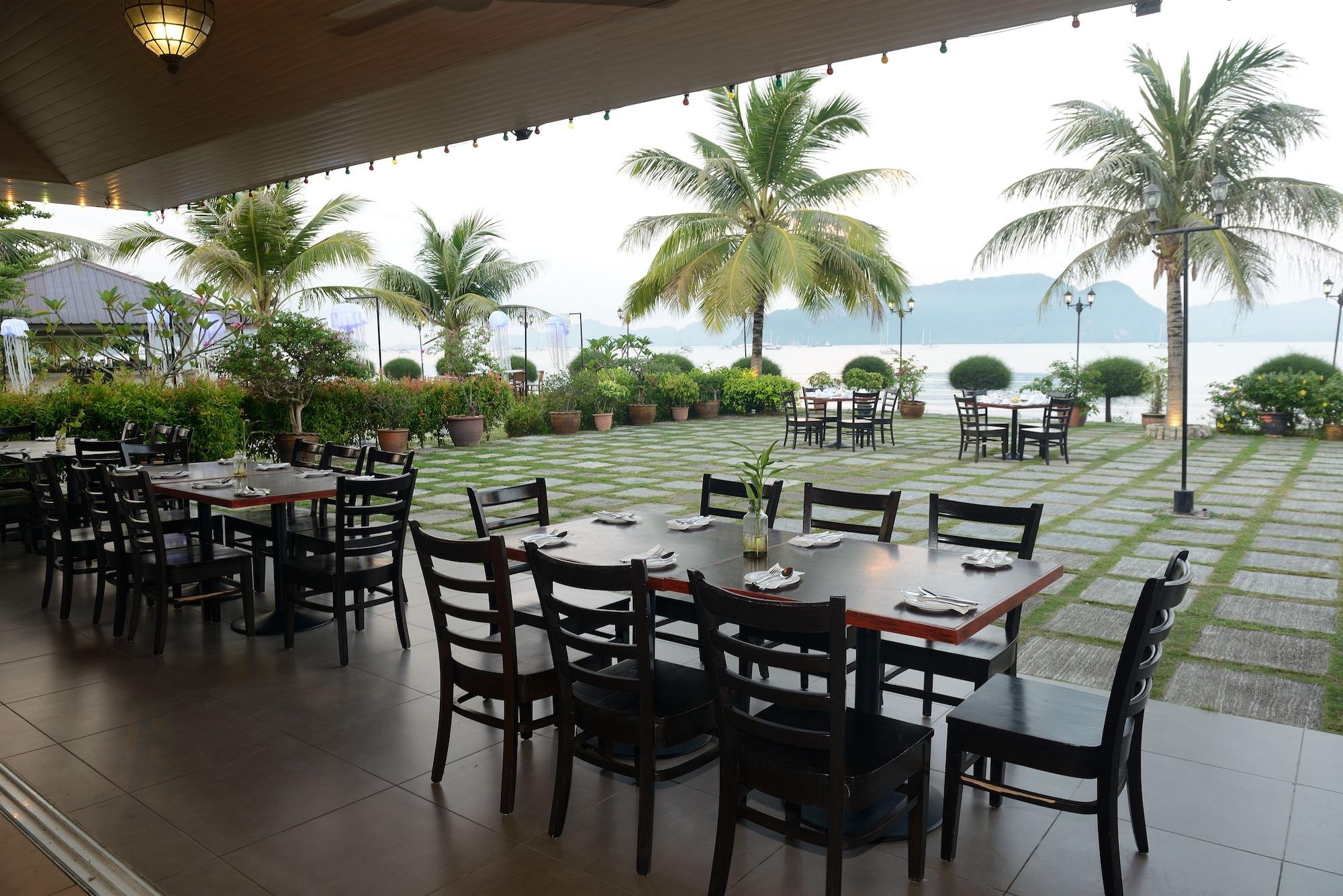 Restaurant Bella Vista Waterfront Resort