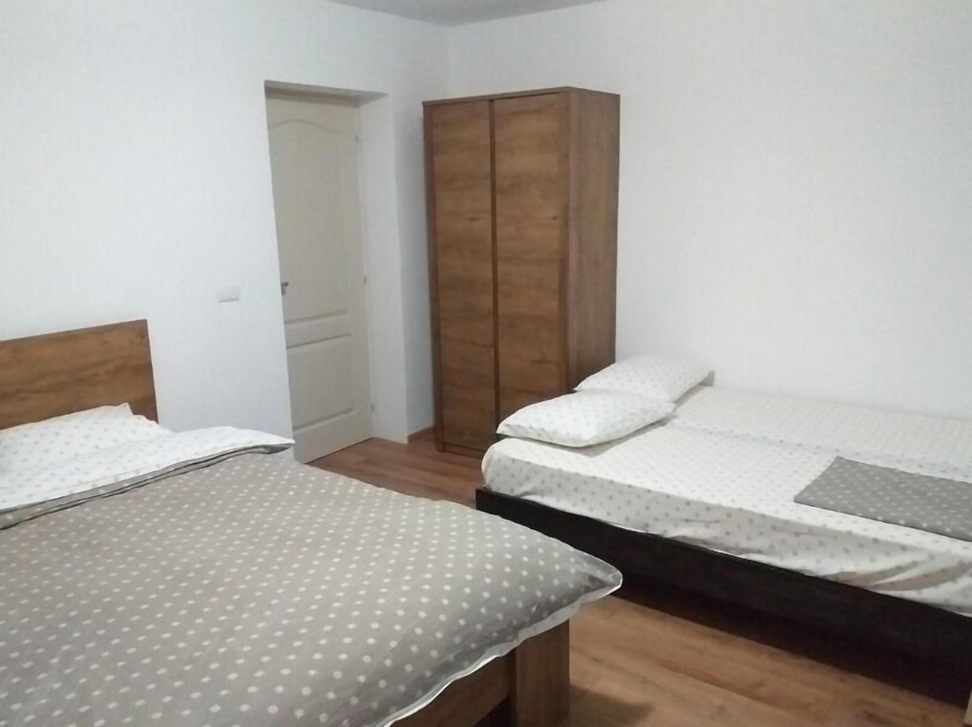 Habitación Pensiunea Rozelor