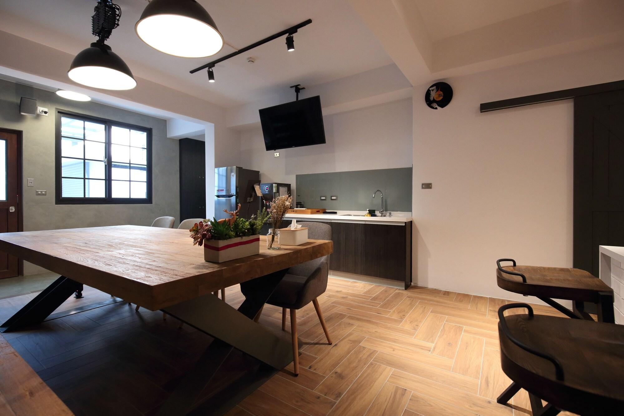 Vista Lobby G.O.A.T Hostel