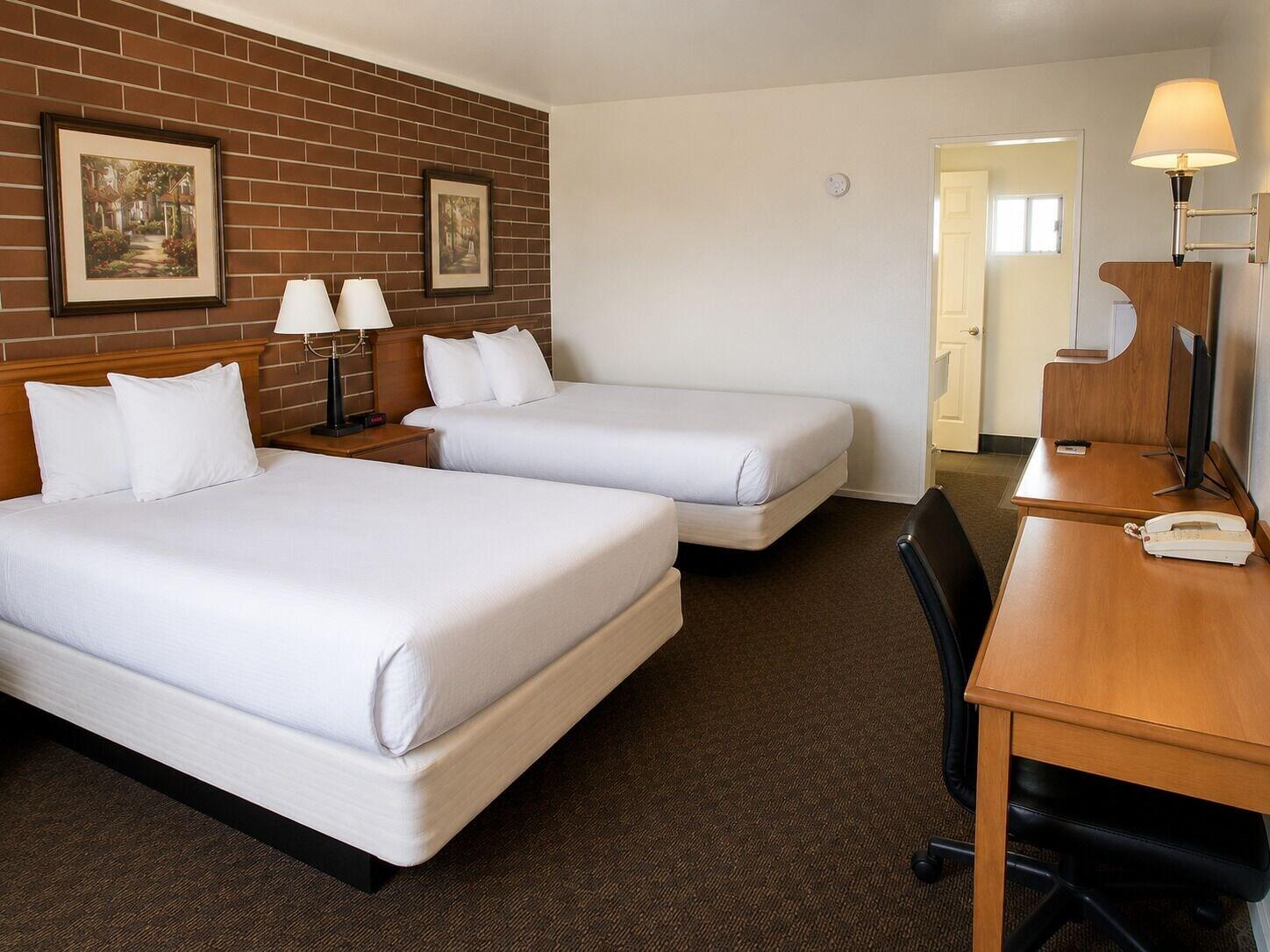 Habitación Days Inn by Wyndham Lake Point