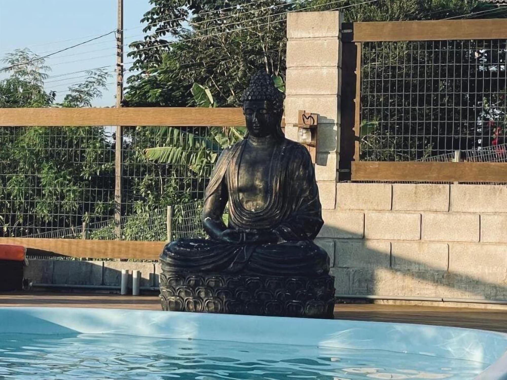 Vista Piscina Pousada Rosa Paradise