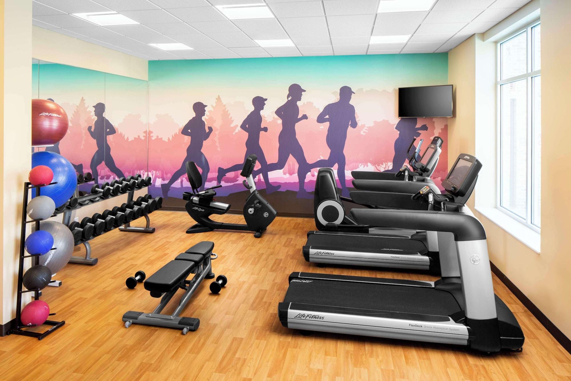 Gimnasio Hyatt Place Sumter / Downtown