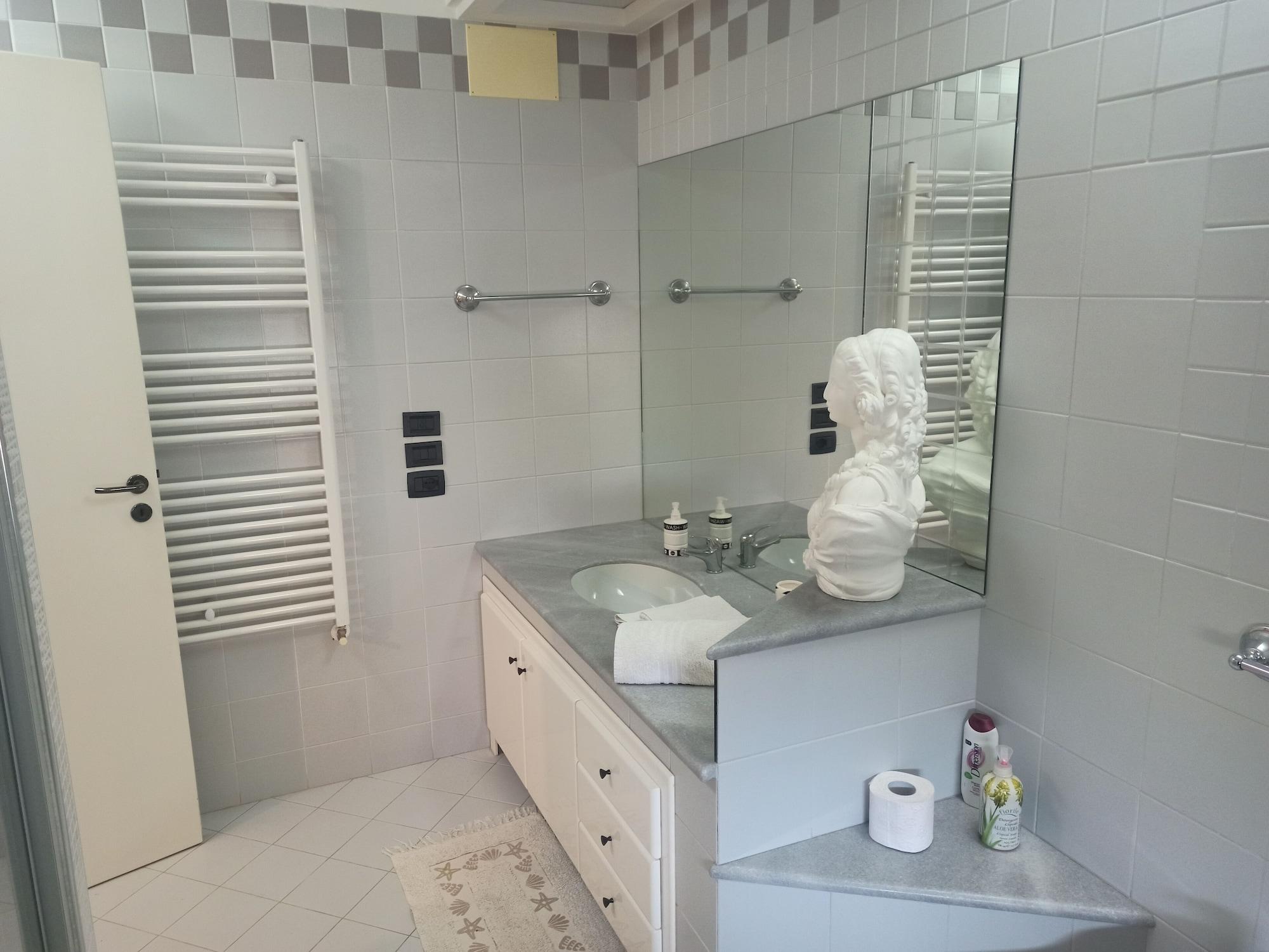 Equipamiento de Habitación Costapicca B&B