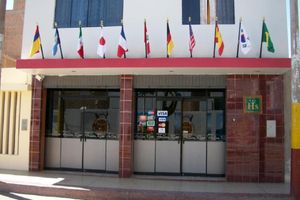 Alojamiento - Hostal Hellen Ross