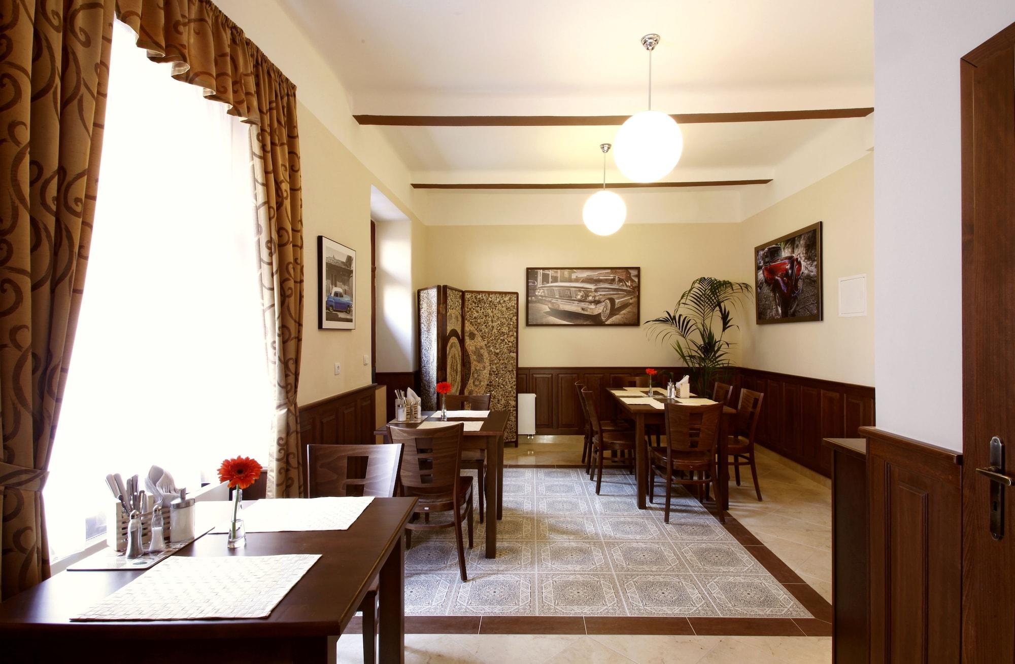 Instalaciones Recreativas Anyday Apartments