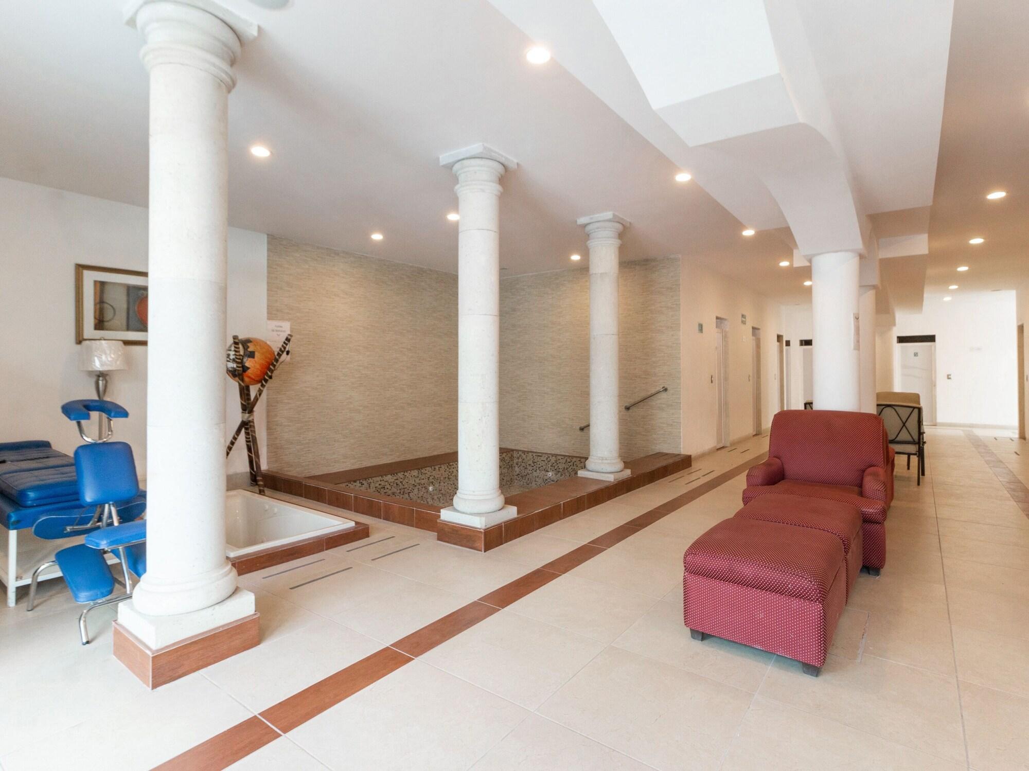 Spa Capital O Hotel Vitalé