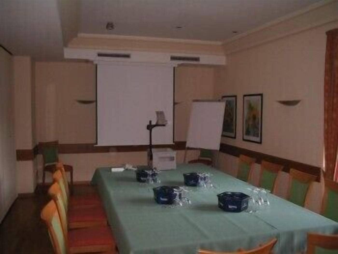 Sala de Reuniones AKZENT Hotel Albert
