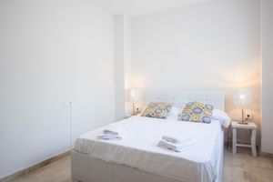 Alquiler Vacacional - Modern 4 Bedroom 2 baths with AC & Wifi in Casco Antiguo