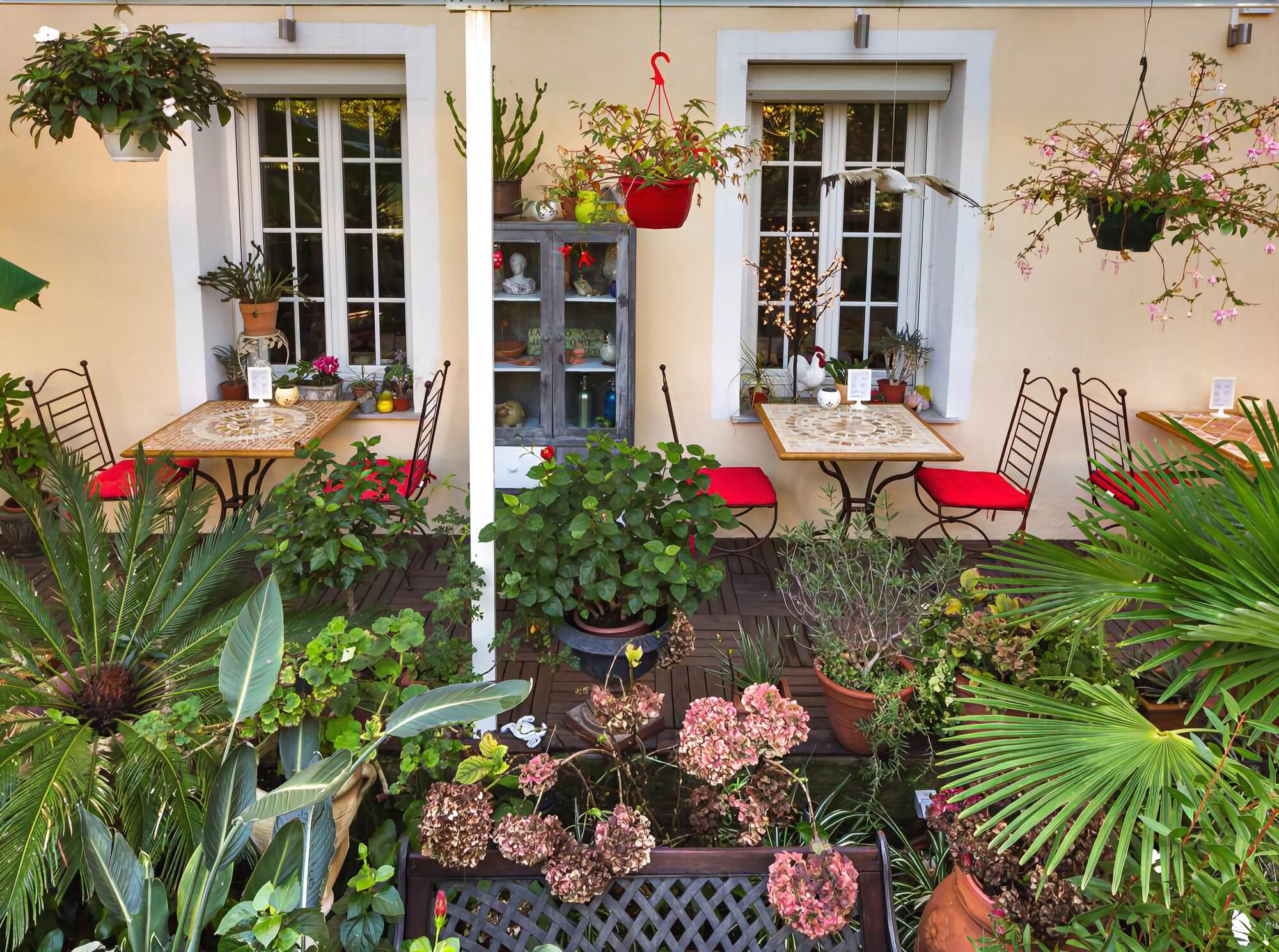 Vista Exterior Logis Hôtel Villa Victorine