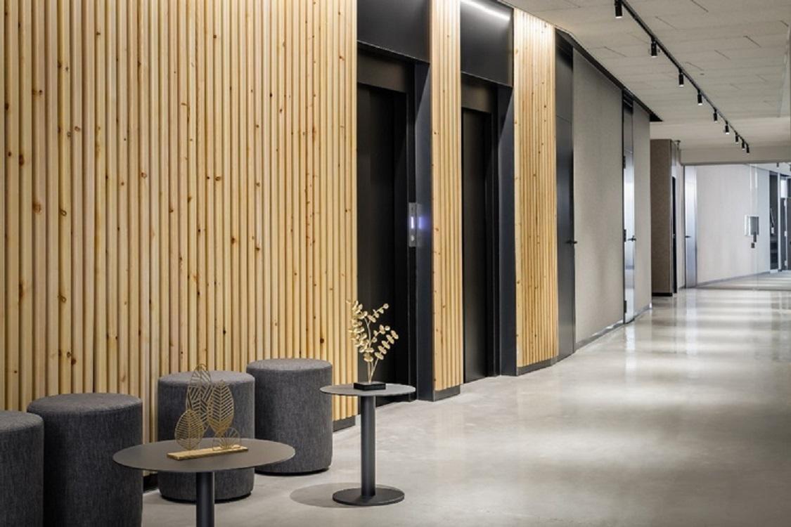 Vista Lobby Raval House