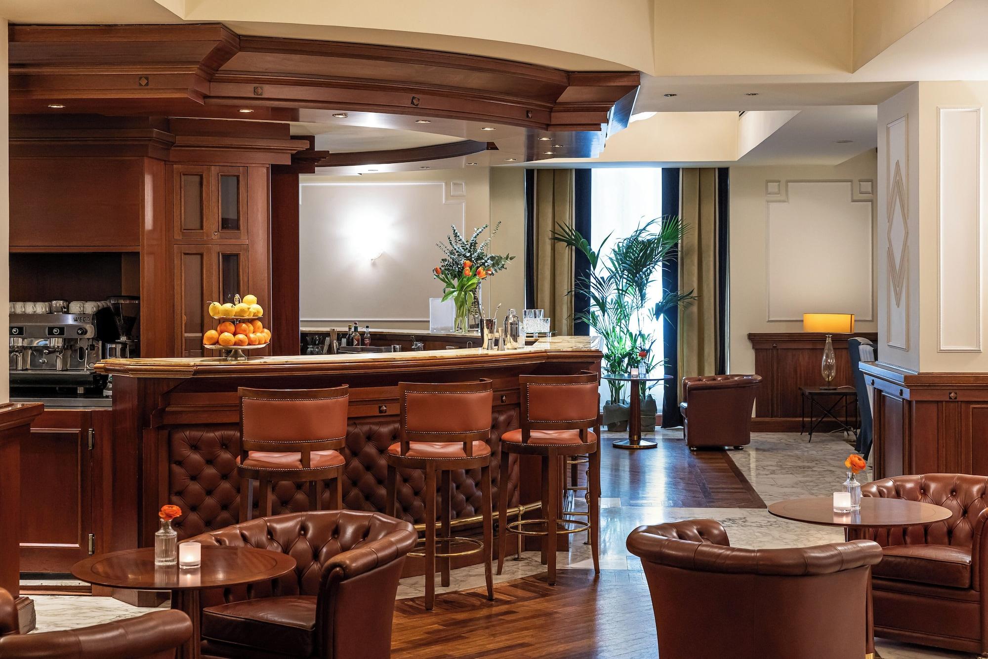 Bar/Salón Starhotels Majestic