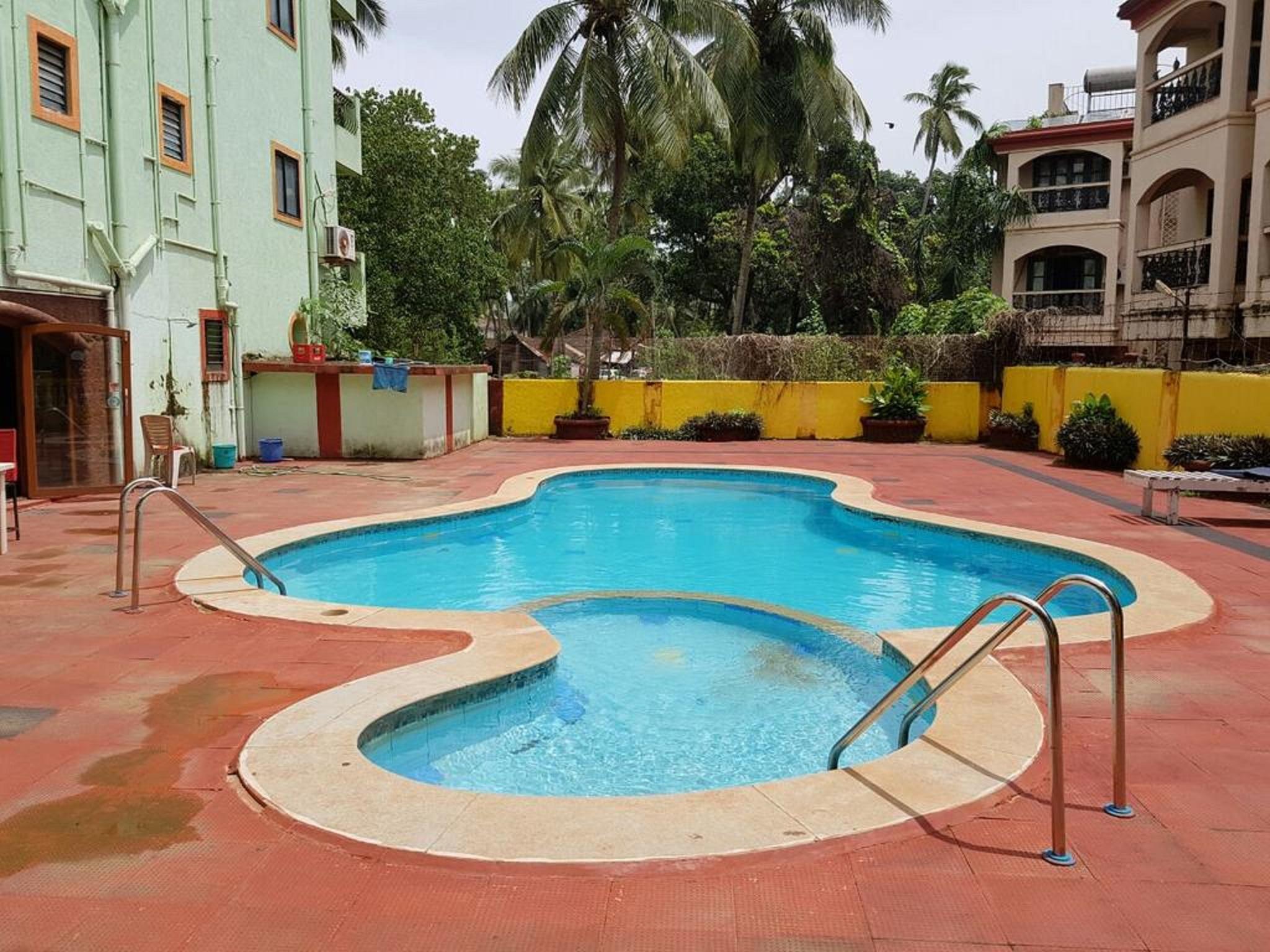 Vista Piscina Krish Holiday Inn