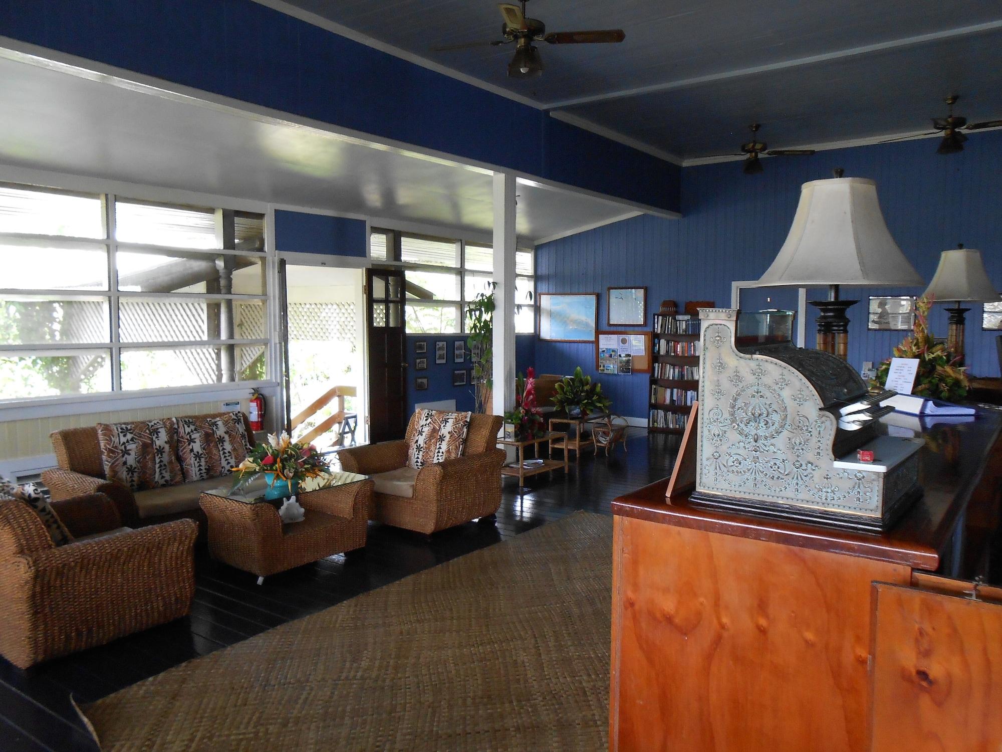 Bar/Salón The Samoan Outrigger Hotel
