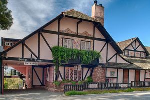 Alojamiento - Hofsas House Hotel