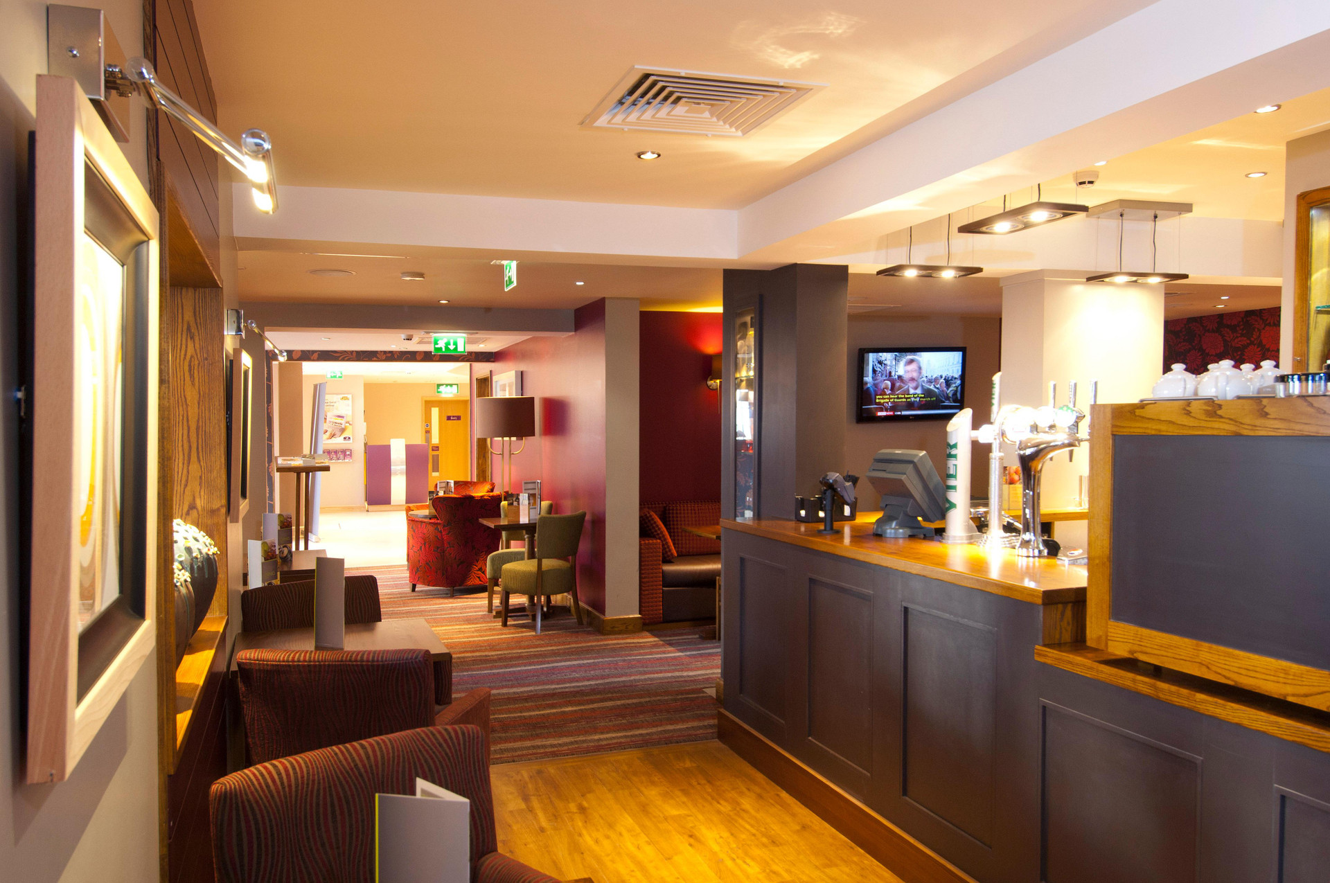 Vista Lobby Premier Inn York South West