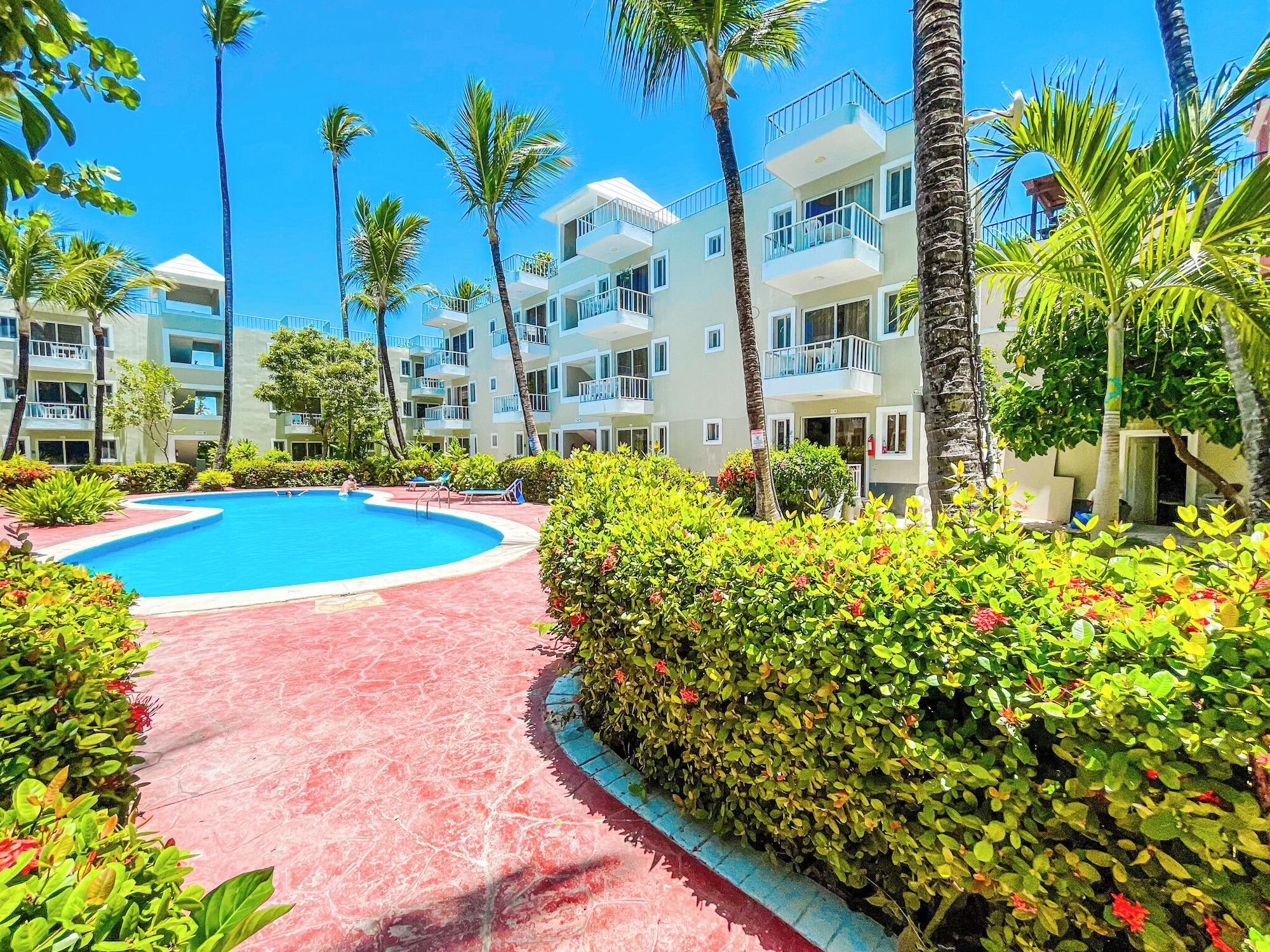 Vista Piscina GO TO THE BEACH STAYS