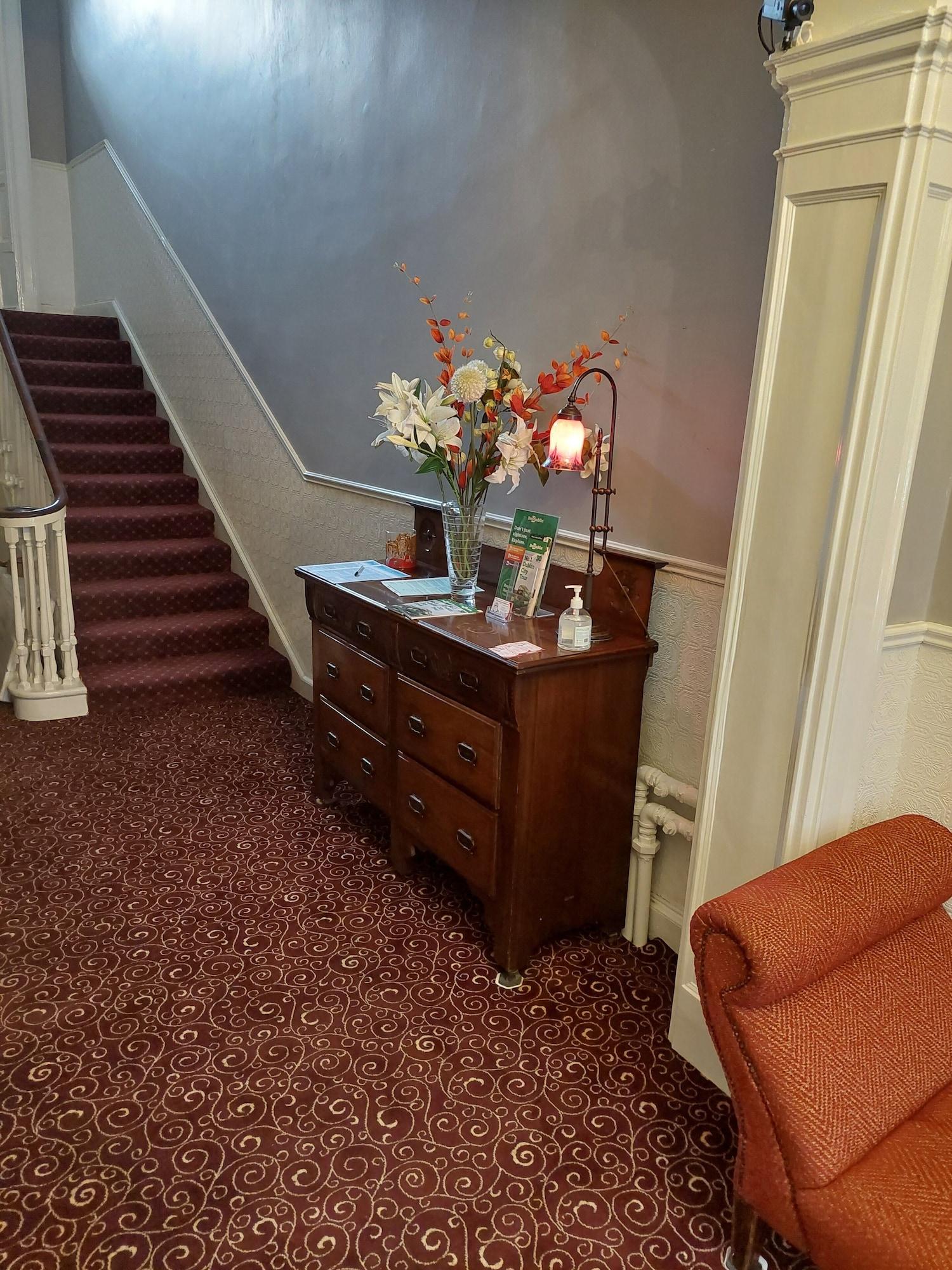Vista Lobby Parkway Guesthouse