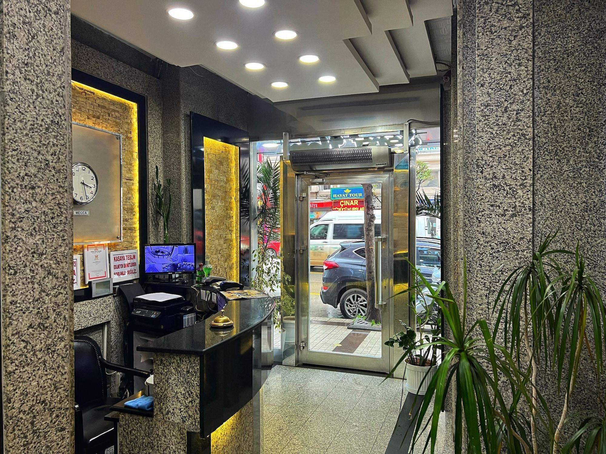 Vista Lobby Seref Hotel
