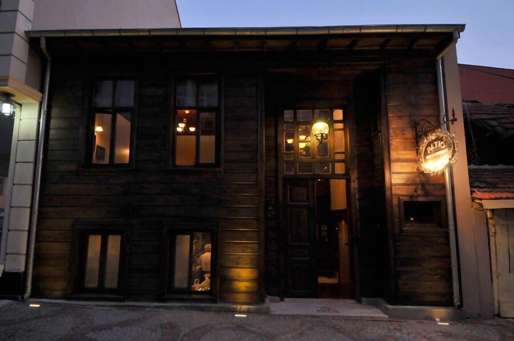 Vista Exterior Efe Hotel Edirne
