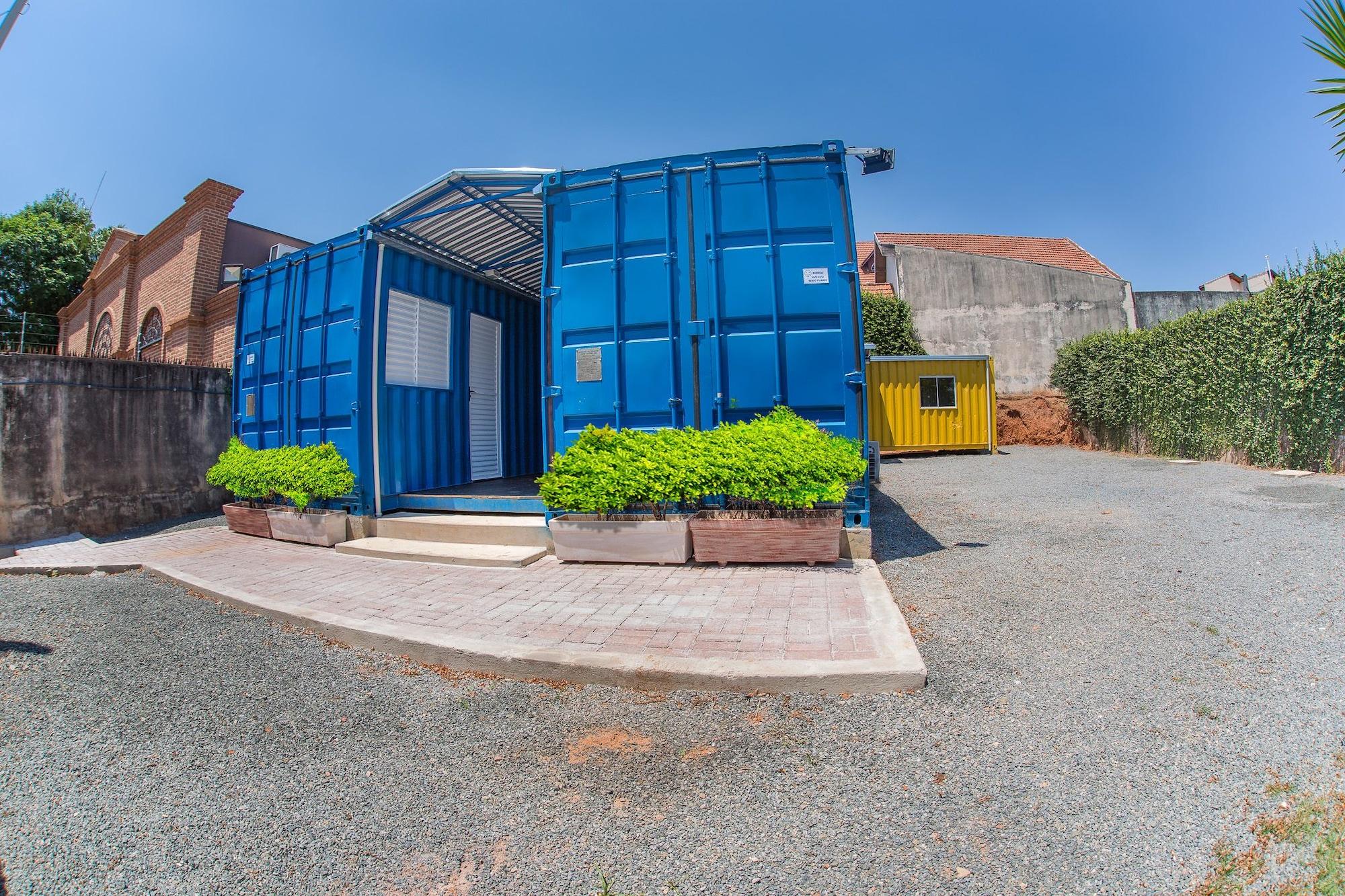 Vista Exterior Residencial Villa Container