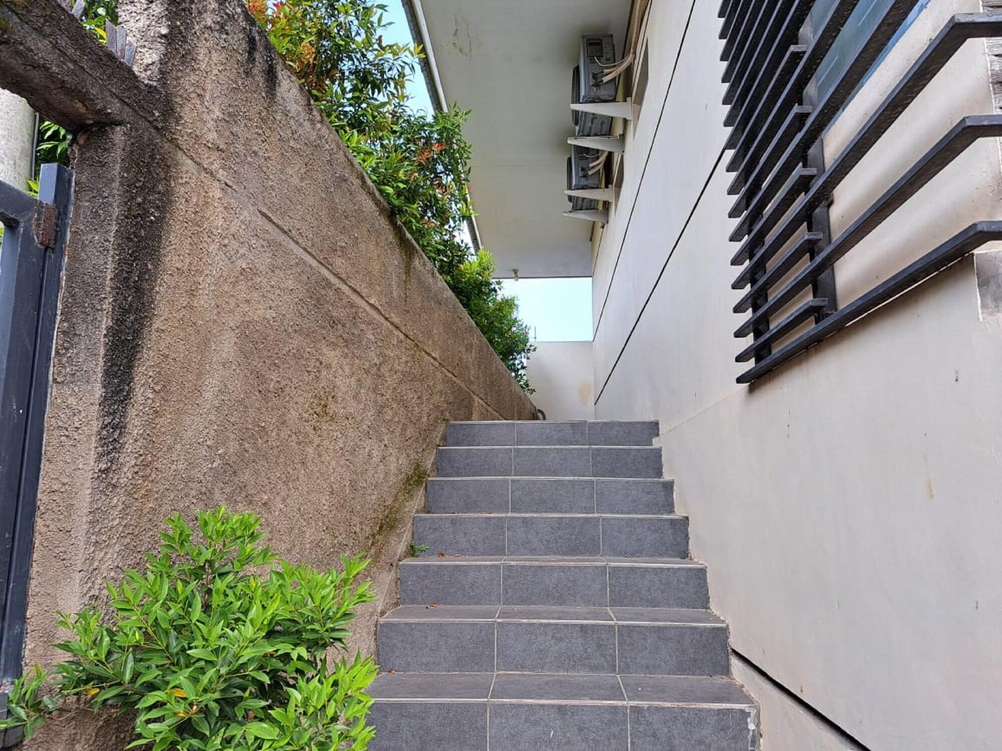 Vista Lobby OYO LIFE 93634 Penginapan D'palinggihan Syariah