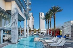 Alojamiento - StripSuite Palms Place Hotel/Resort & Casino- NO RESORT FEE