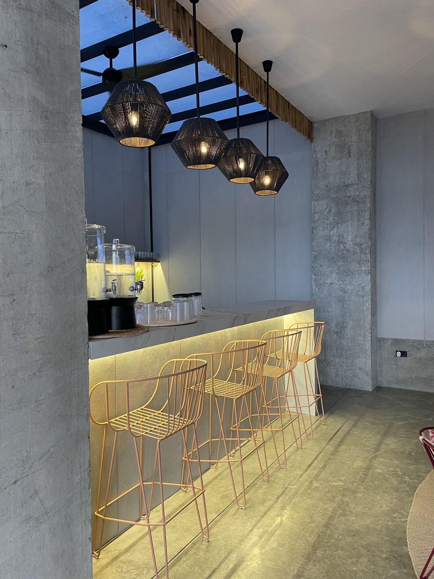 Bar/Salón Eolia Sustainable Design Hotel