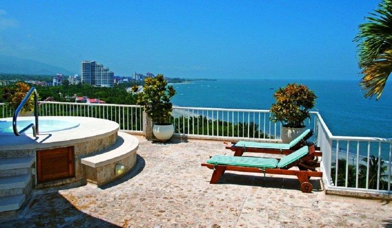 Vista Piscina Irotama XXI