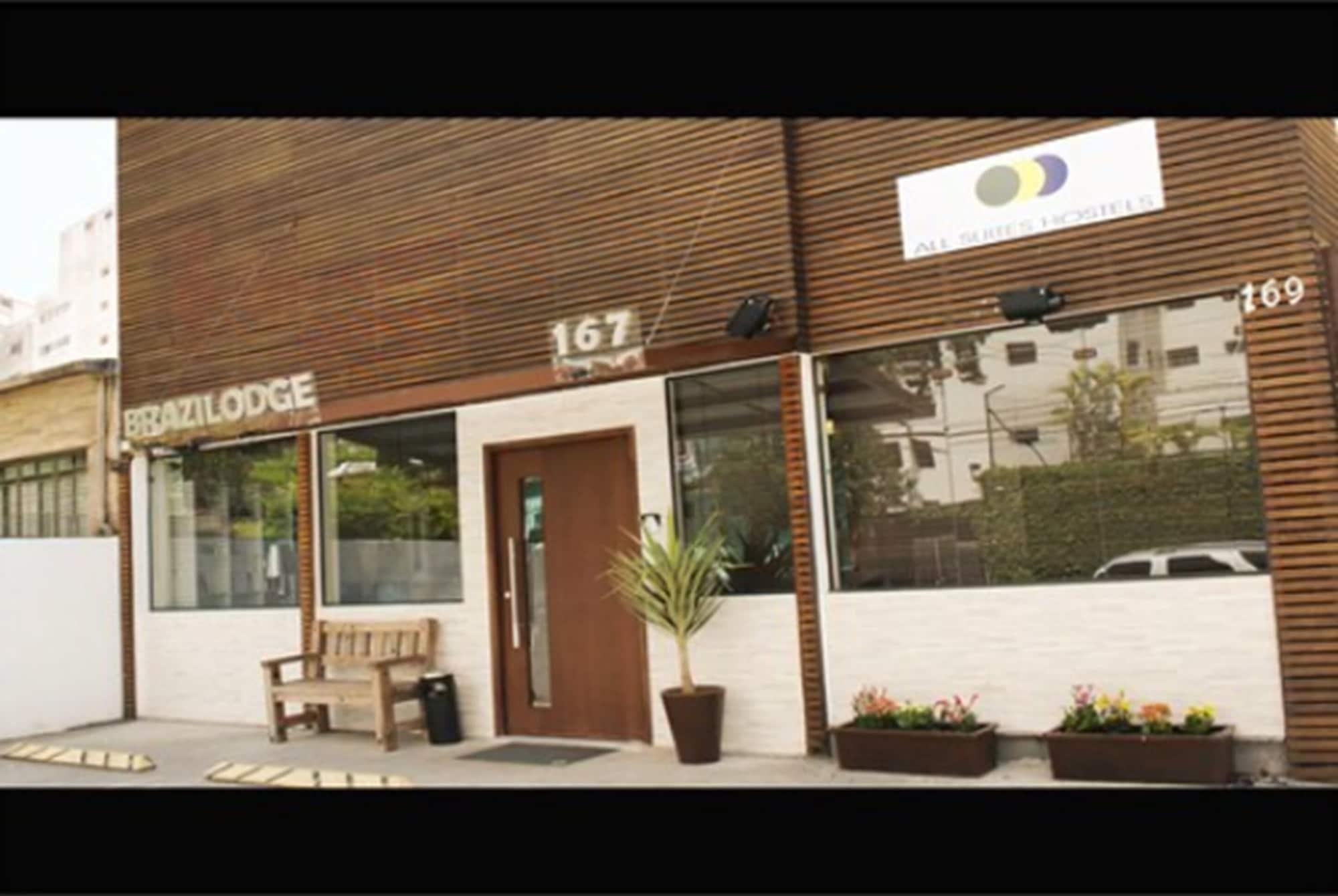 Vista Exterior Brazilodge All Suites Hostel