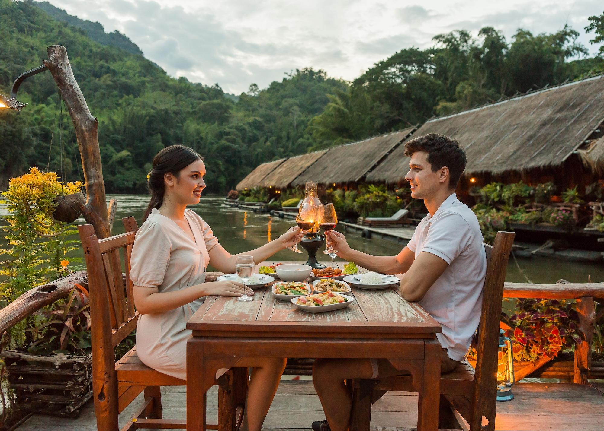 Restaurant River Kwai Jungle Rafts