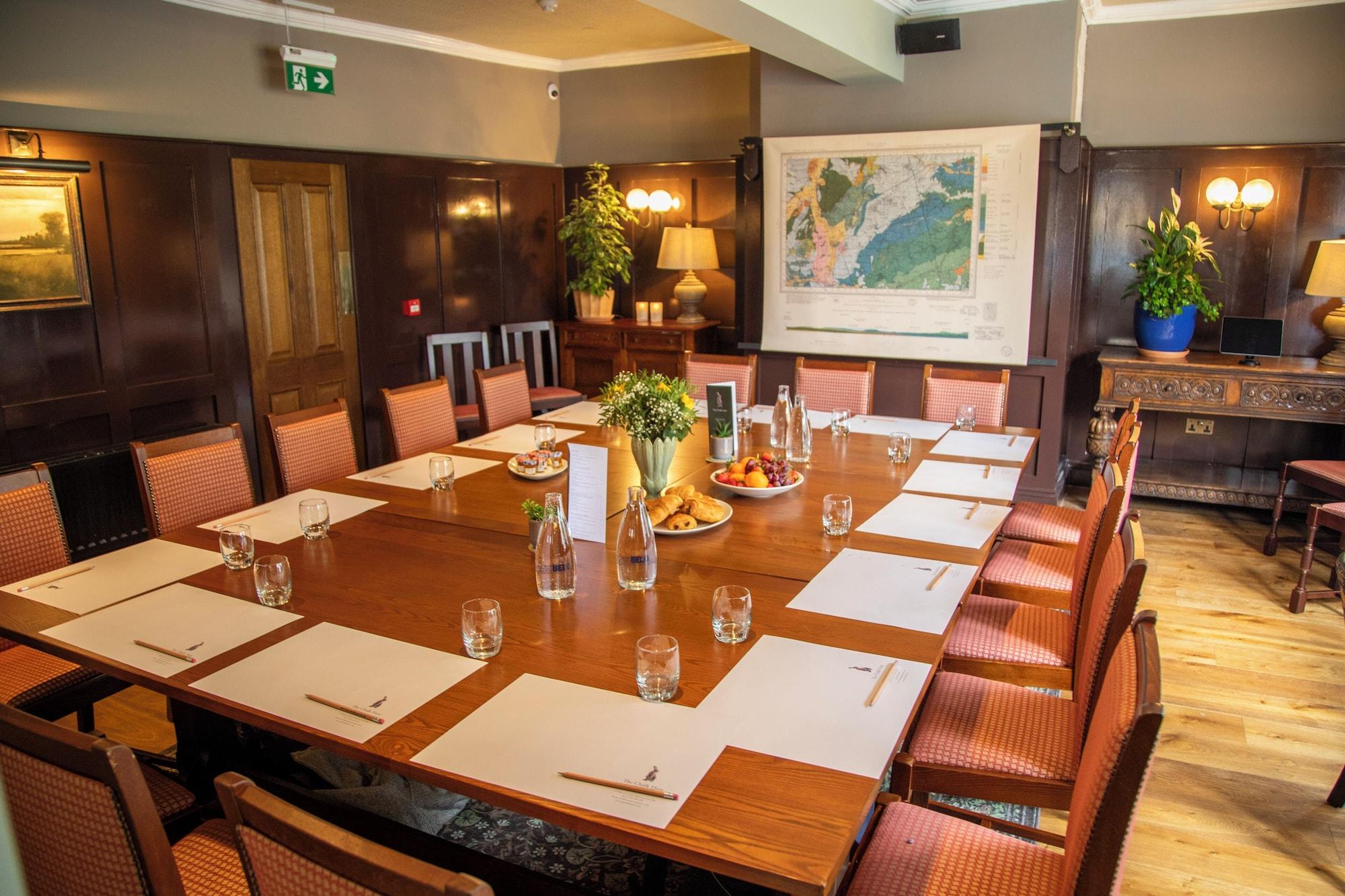 Sala de Reuniones The Chalk Hare, Royston, Hertfordshire - Acorn Pubs